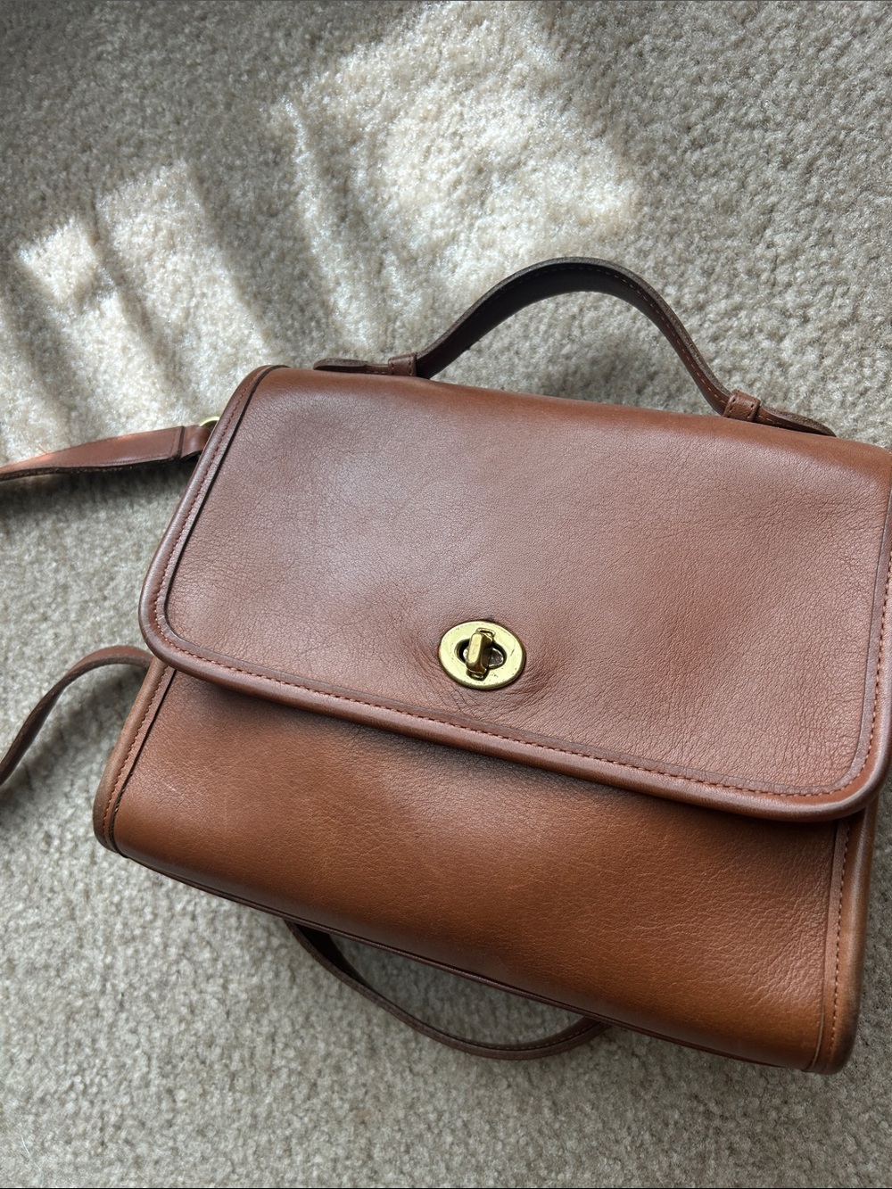 Vintage Coach Leather Shoulder Bag in Cognac Brown - Classic Women's Crossbody - Picture 9 of 9